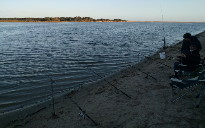 Using rope for rod rests Lake Tyers