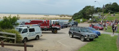 Santa at Lake Tyers Beach arriving